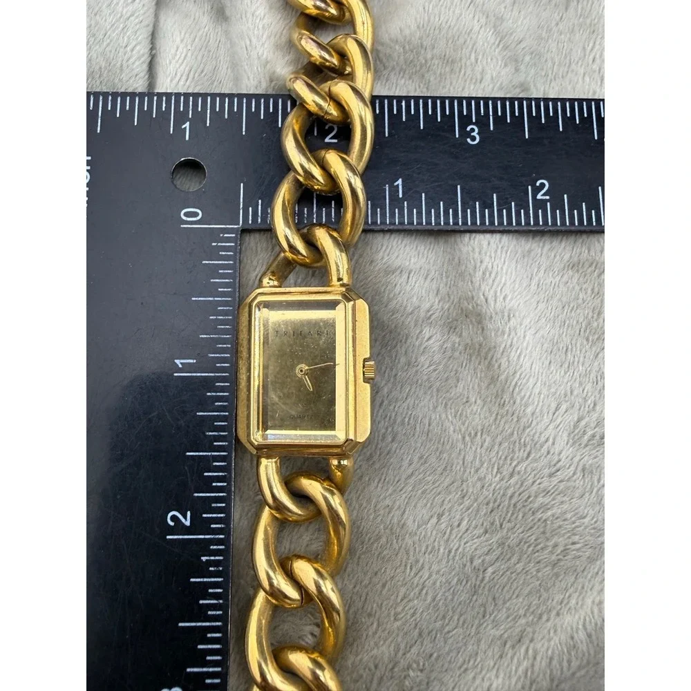 Vintage Trifari Women's Watch Gold Tone Chain Band Untested 6.5